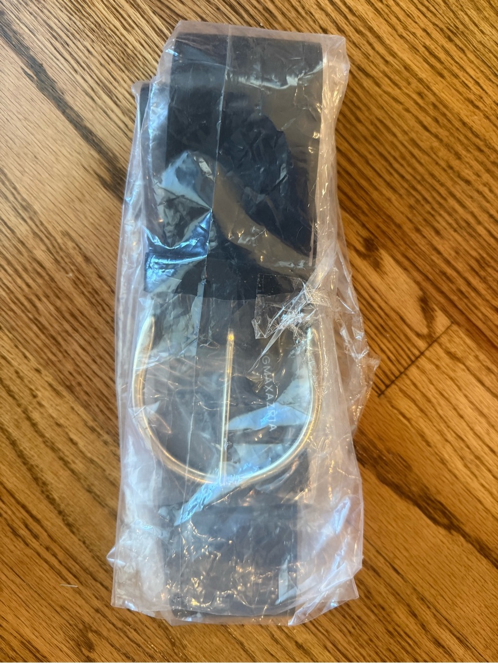 Bcbg black belt / Size M / New in package.